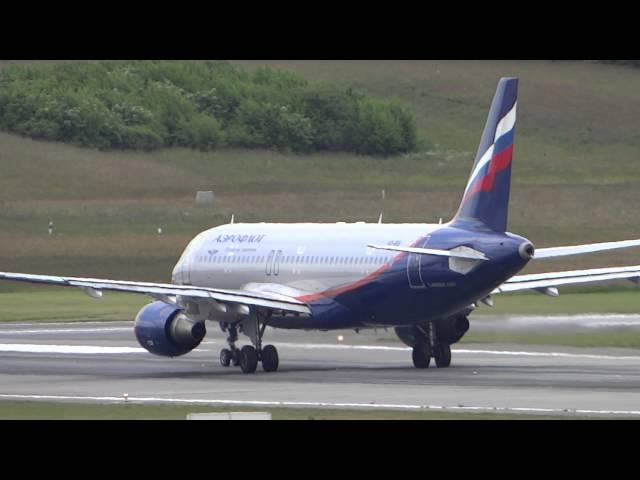 VQ-BIV Aeroflot Airbus A320 takeoff at Hamburg Airport