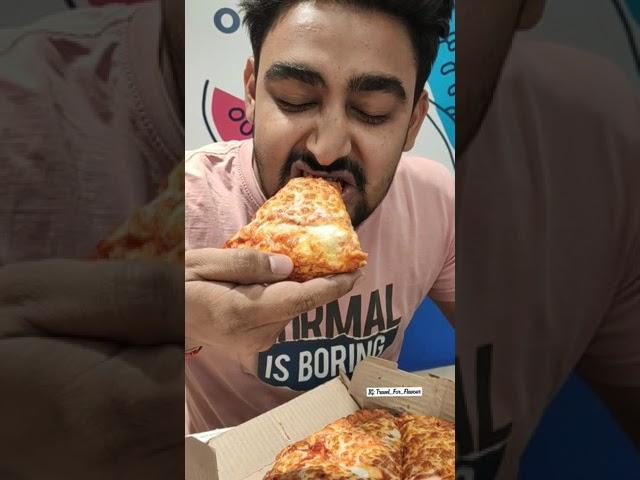 Domino's Pizza | Cheese Burst | Margherita Cheese Pizza | Gaya Food Blogger | Travel For Flavour