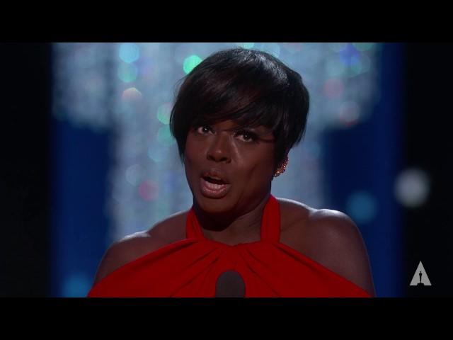 Viola Davis wins Best Supporting Actress | 89th Oscars (2017)