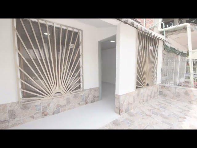 VENDIDA******** Cali, Ciudad Córdoba. Vendo casa de un piso, recién remodelada. Lista para estrenar.