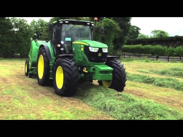 John Deere F440 balers