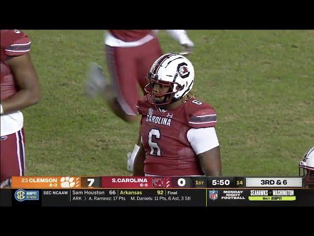 Zacch Pickens (South Carolina DL #6) Vs. Clemson 2021