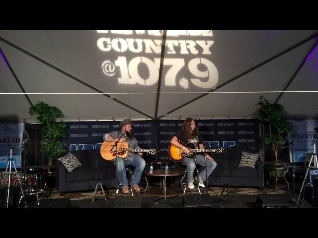 KMLE Country Thunder - The Cole Trains