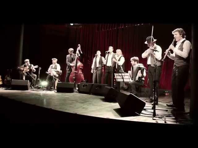 Orchestra Bailam e Compagnia di Canto Trallalero - Galata Live 2014