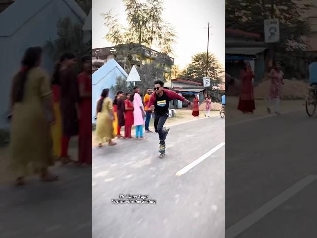 #bratherskating #skating #publicreaction #girlreaction #road #jharkhand #foryou