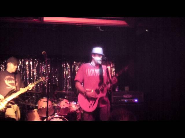 Solution Unsatisfactory Performing "Intro/Convictions" at Punksgiving