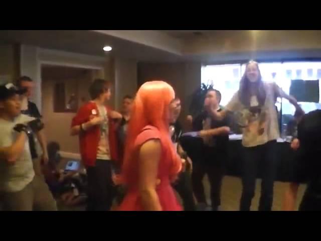[Archive] Brony Mating Dance