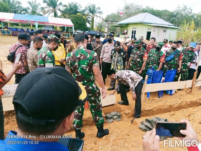 Acara .peletakan batu pembangunan KORAMIL kuamang kuning kodim 0416/ Bungo Tebo..jambi