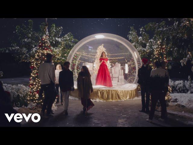 Lea Michele - Christmas in New York (Official Video)