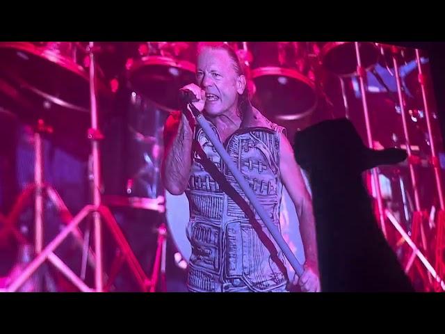 Iron Maiden live at Powertrip: The Prisoner