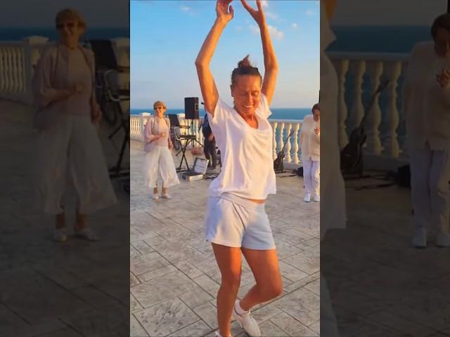 Я ОТПУСКАЮ ВСЁ! #коучинг #лайфкоуч #лидер #dance #танцы #личность #взаимодействие