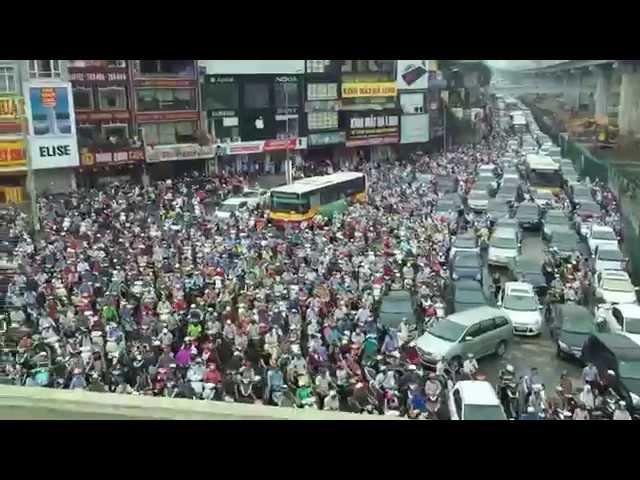 Hanoi morning traffic - October 10 2015