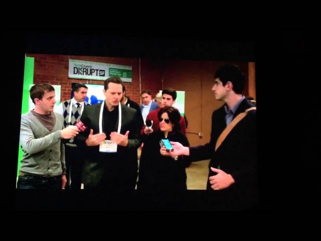 Silicon Valley scene with Gavin Belson and Erlich Bachmann at TechCrunch