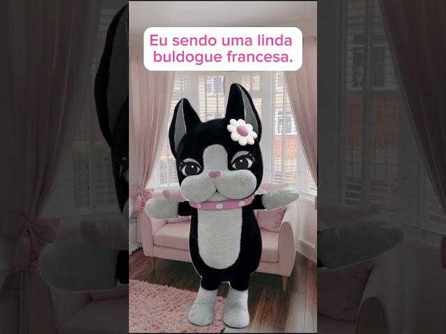 Para acabar com suas dúvidas, eu sou uma linda buldogue francesa!! 