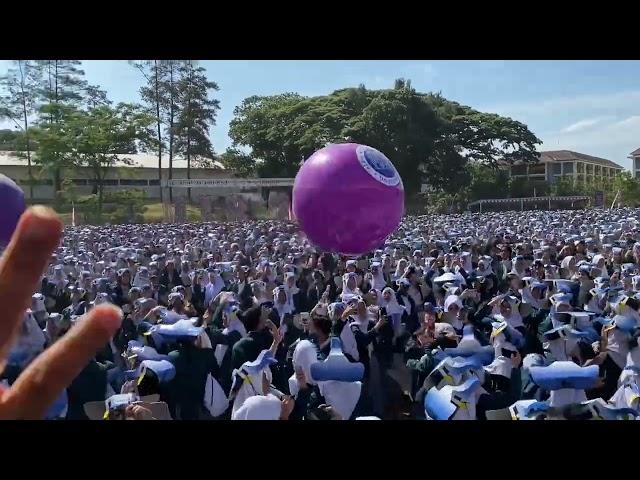 Kehebohan Mahasiswa Baru ITB 2023 di Kampus Jatinangor