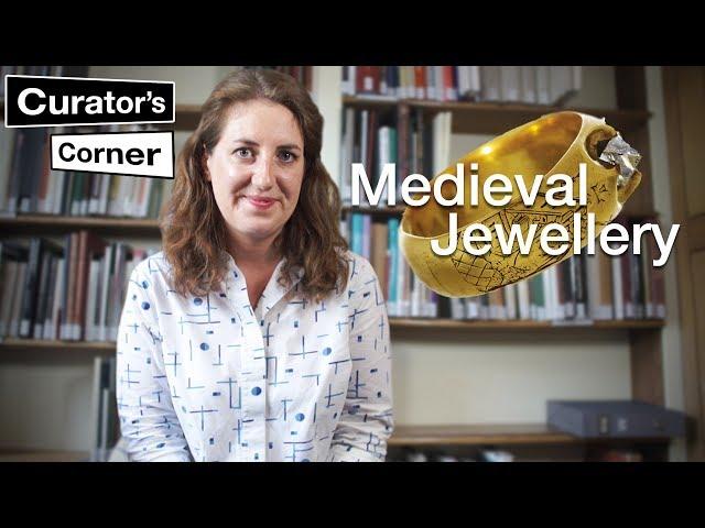 Pearls, sapphires, diamonds & toadstones  I Curator's Corner S3 Ep8 #CuratorsCorner