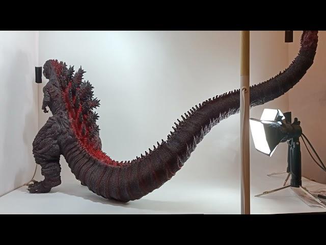 Unboxing Kaiyodo Shin Godzilla 4th Form by Hideaki Anno