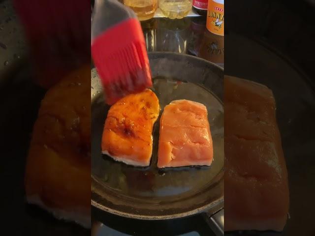 Making salmon for dinner #asmr #asmrcooking #2023 #viral #cooking #delicious #food #fyp