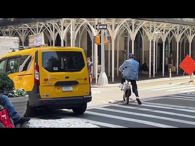 Cyclist Throws Citibike in Front of SUV - NYC