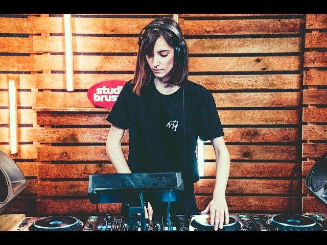 Amelie Lens - live bij Studio Brussel