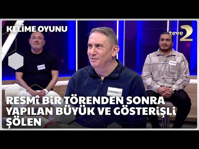 Resmî bir törenden sonra yapılan büyük ve gösterişli şölen | Kelime Oyunu