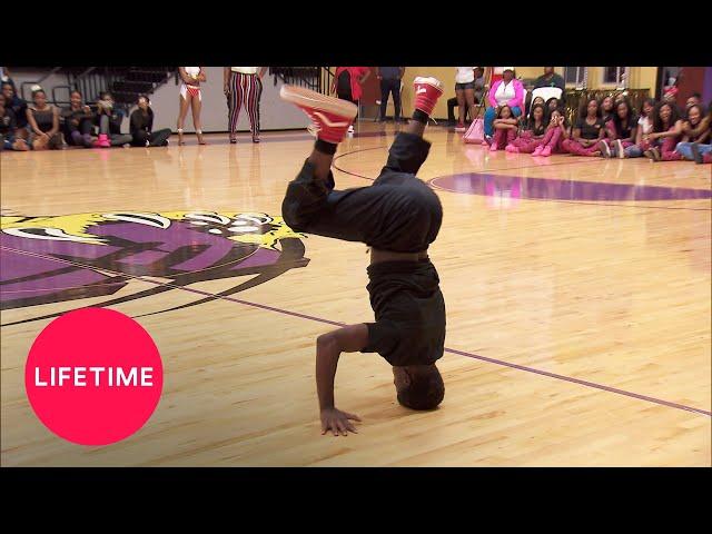 Bring It: Quad Competes in the Captains' Battle (Season 5) | Bonus | Lifetime