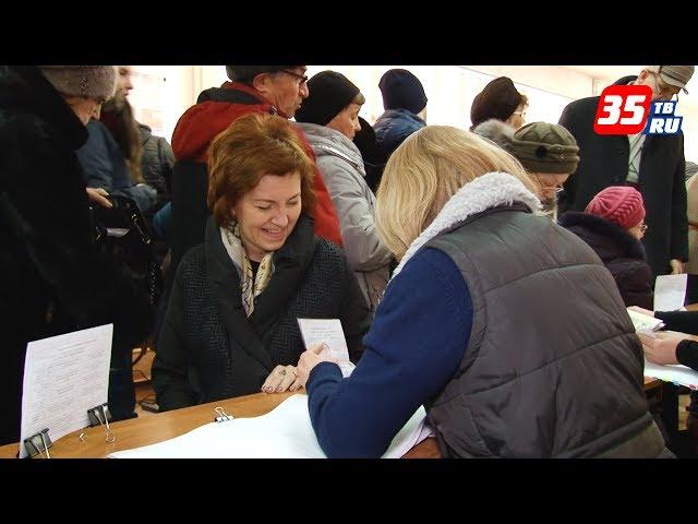 Елена Авдеева: «Такой высокой активности череповчан на выборах с самого утра еще не было»