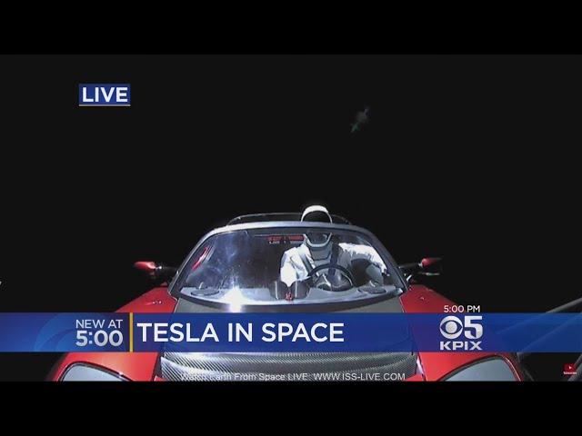 Spectacular Space X Launch Sends Tesla Roadster Into Orbit