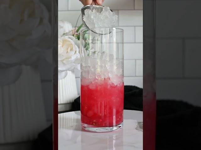 Raspberry mojito for the weekend! #cocktails #drinkrecipes #drinks #easyrecipe