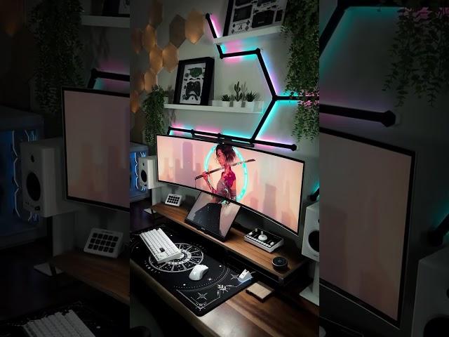Do you like this battlestation ?  IG: tatteddadtech #razerindia #gaming #pcgaming