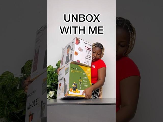 UNBOX WITH ME