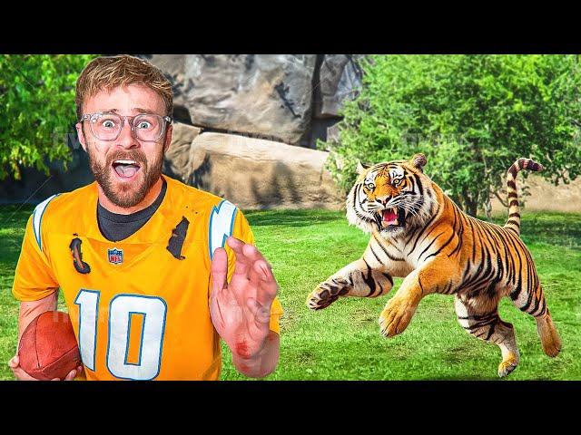 Extreme Kill the Man With the Football at Zoo!