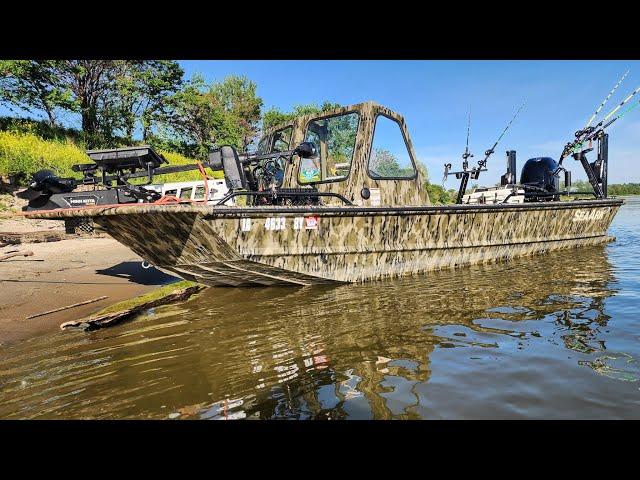 MONSTER FISH From SHALLOW WATER!! (Seaark Flatcat Tunnel Jet Walkthrough)