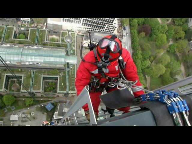 Frankfurter Feuerwehr - Einsatz der Höhenrettung | defacto