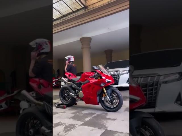 Ducati panigale V4S alshad ahmad #shortvideo #alshadahmad