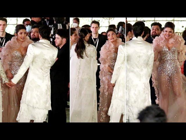 When Deepika-Ranveer Meet Priyanka Chopra After Years In Front Of Nick Jonas At Ambani Event