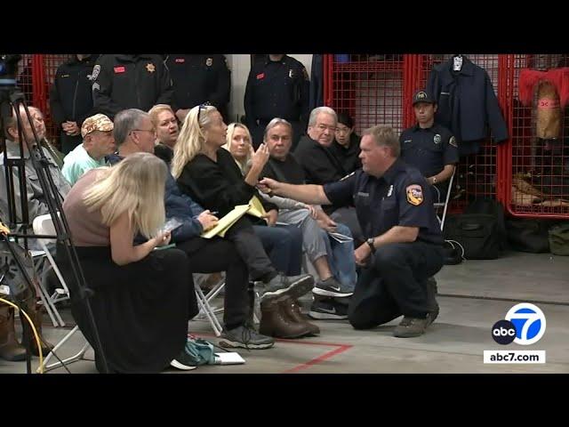 Mountain Fire community meeting filled with questions, tears and hope: 'We're lucky to be alive'