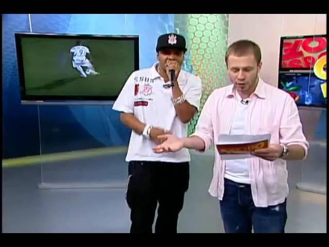 Tiago Leifert cantando o  Funk do Val Baiano - Globo Esporte