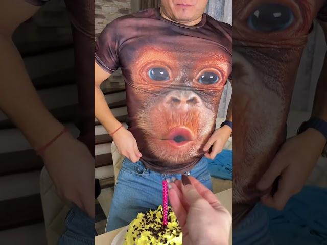 Blowing gorilla by Secret Vlog