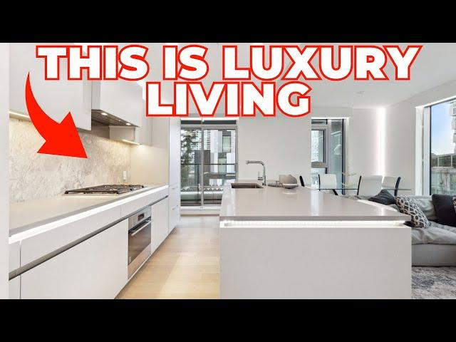 $1,300,000 | INSIDE this Downton Vancouver LUXURY Condo