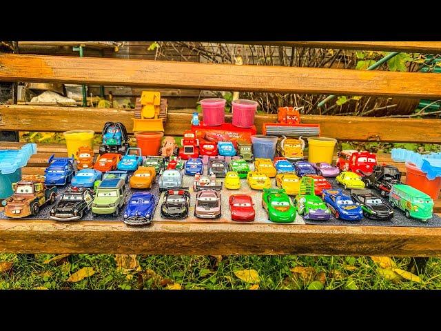 Clean up muddy minicars & disney pixar car convoys! Play in the garden