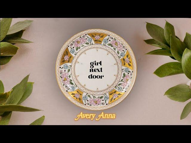 Avery Anna - girl next door (Lyric Video)