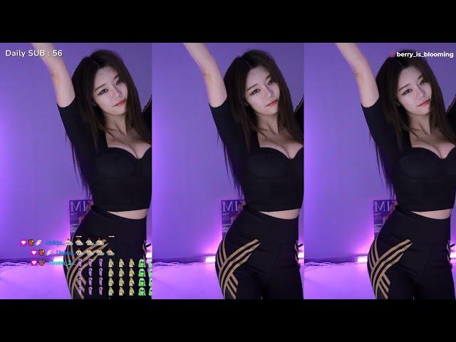 DANCE WITH BERRY - STREAM CLIPS 01062022