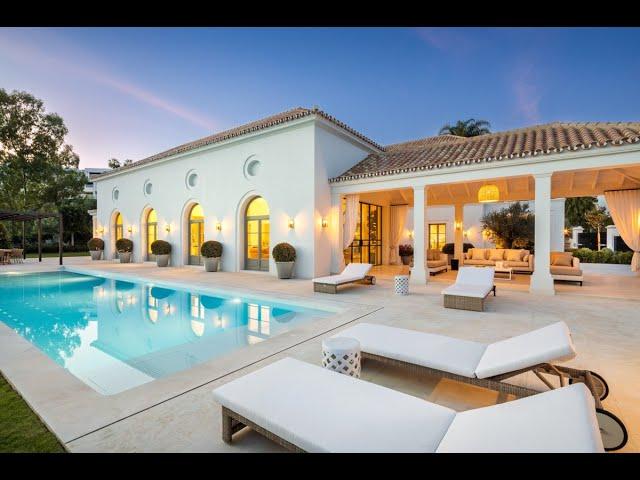 Villa Tuscany for sale in Marbella with Mitchell´s Prestige Properties