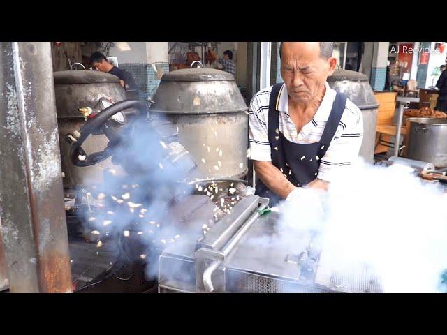 How Puffed Rice Candy is Made / Crispy Popped Rice Treats (Puffed-rice Cakes) Taiwanese Street Food