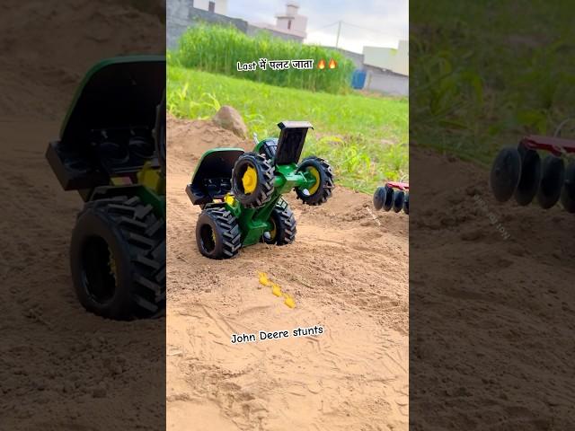 John Deere 4x4 powerful stunts 