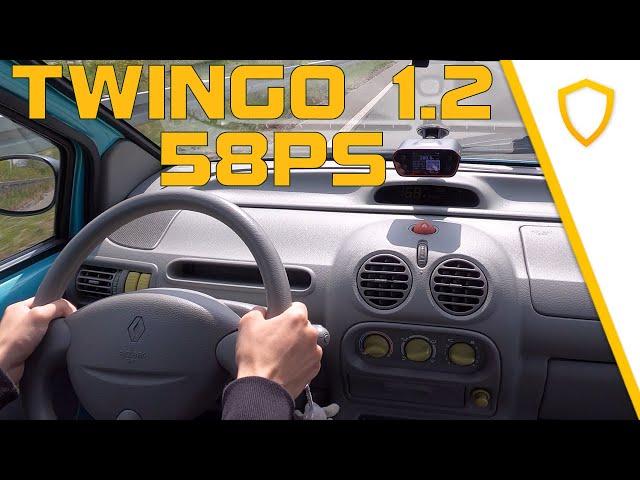 Renault Twingo 1.2 -  58PS flat out on Autobahn POV Top Speed