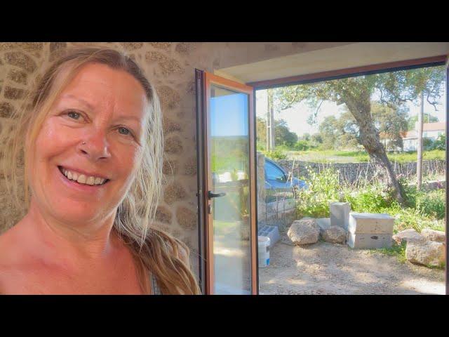 BEAUTIFUL FRENCH DOORS into my VINYARD - Week 12 Stone House Renovation Portugal