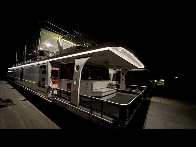 Houseboat For Sale 2003 Majestic 18 x 96