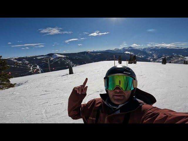 Vail Colorado | Skiing the Legendary Back Bowls and Blue Sky Basin #VailColorado #LedgendaryBackbowl